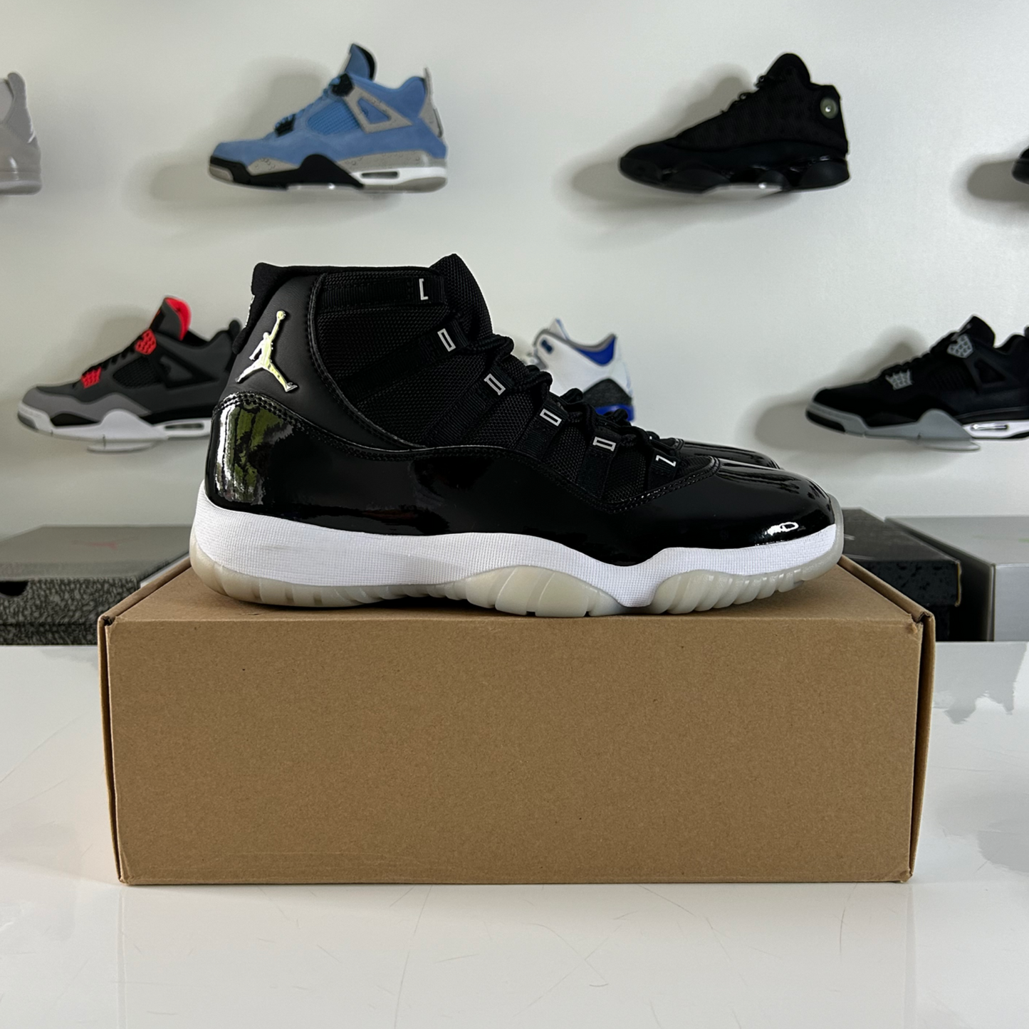 Air Jordan 11 Retro 'Jubilee' UK 9