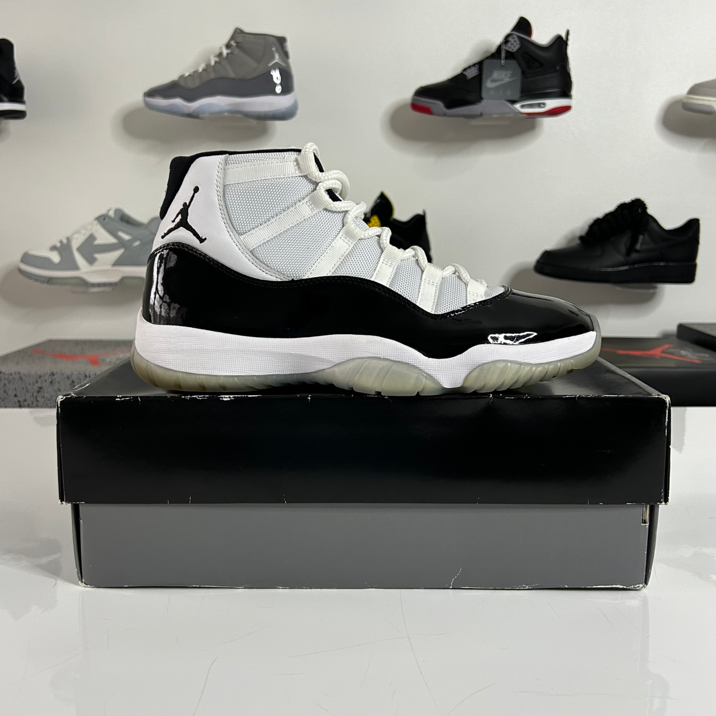 Air Jordan 11 Retro 'Concord' UK 9.5
