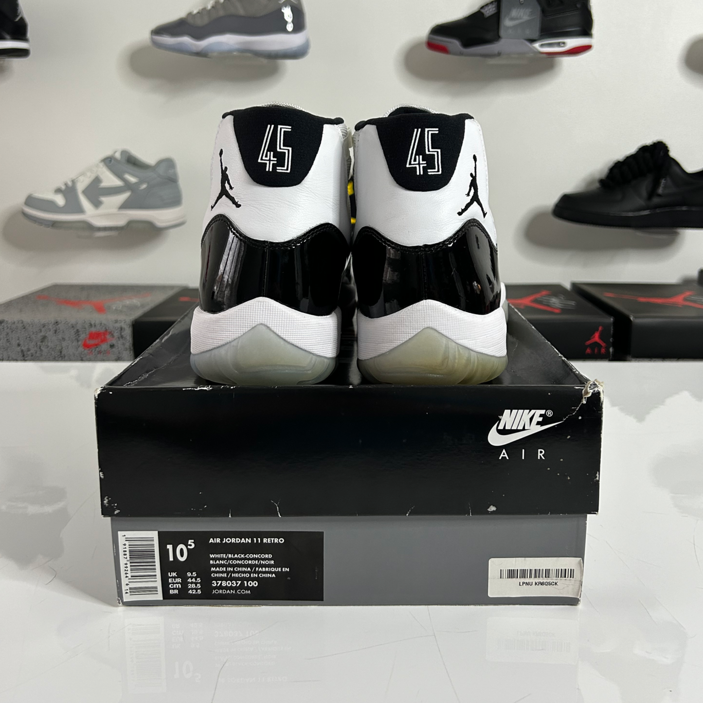 Air Jordan 11 Retro 'Concord' UK 9.5