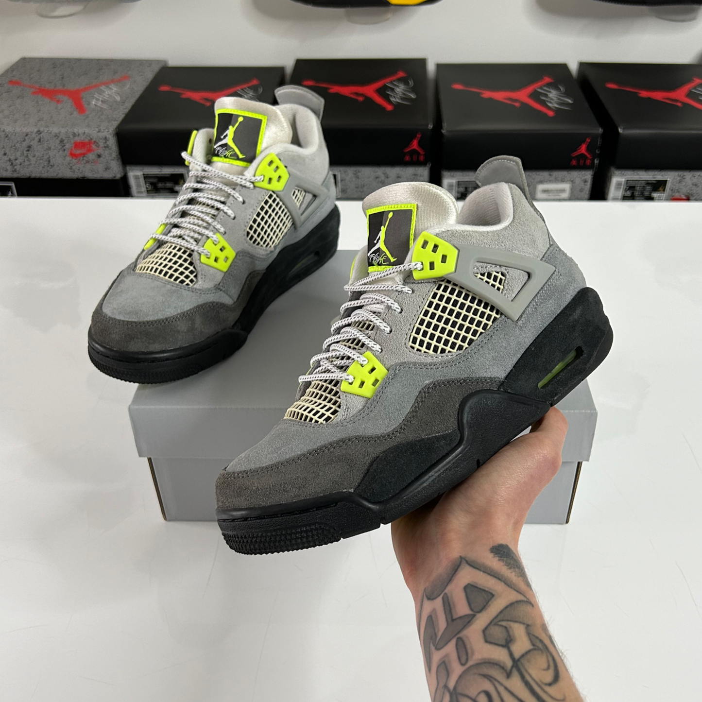 Air Jordan 4 Retro 'SE 95 Neon' (GS) UK 5.5