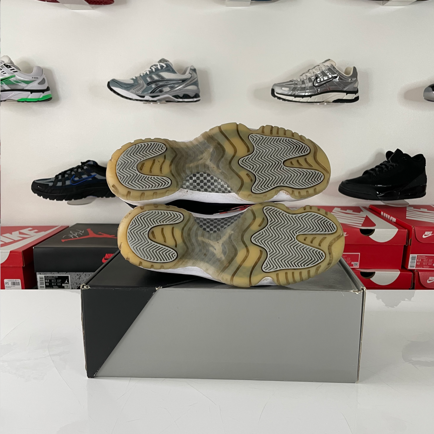 Air Jordan 11 Retro 'Jubilee' UK 9.5