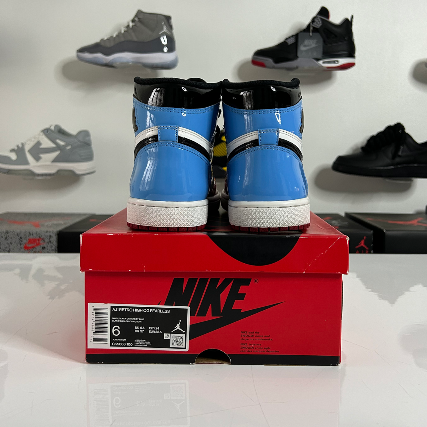 Air Jordan 1 Retro High 'Fearless UNC Chicago' UK 5.5
