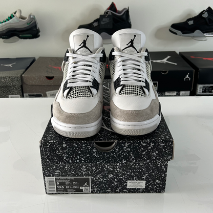 Air Jordan 4 Retro 'Military Black' UK 8
