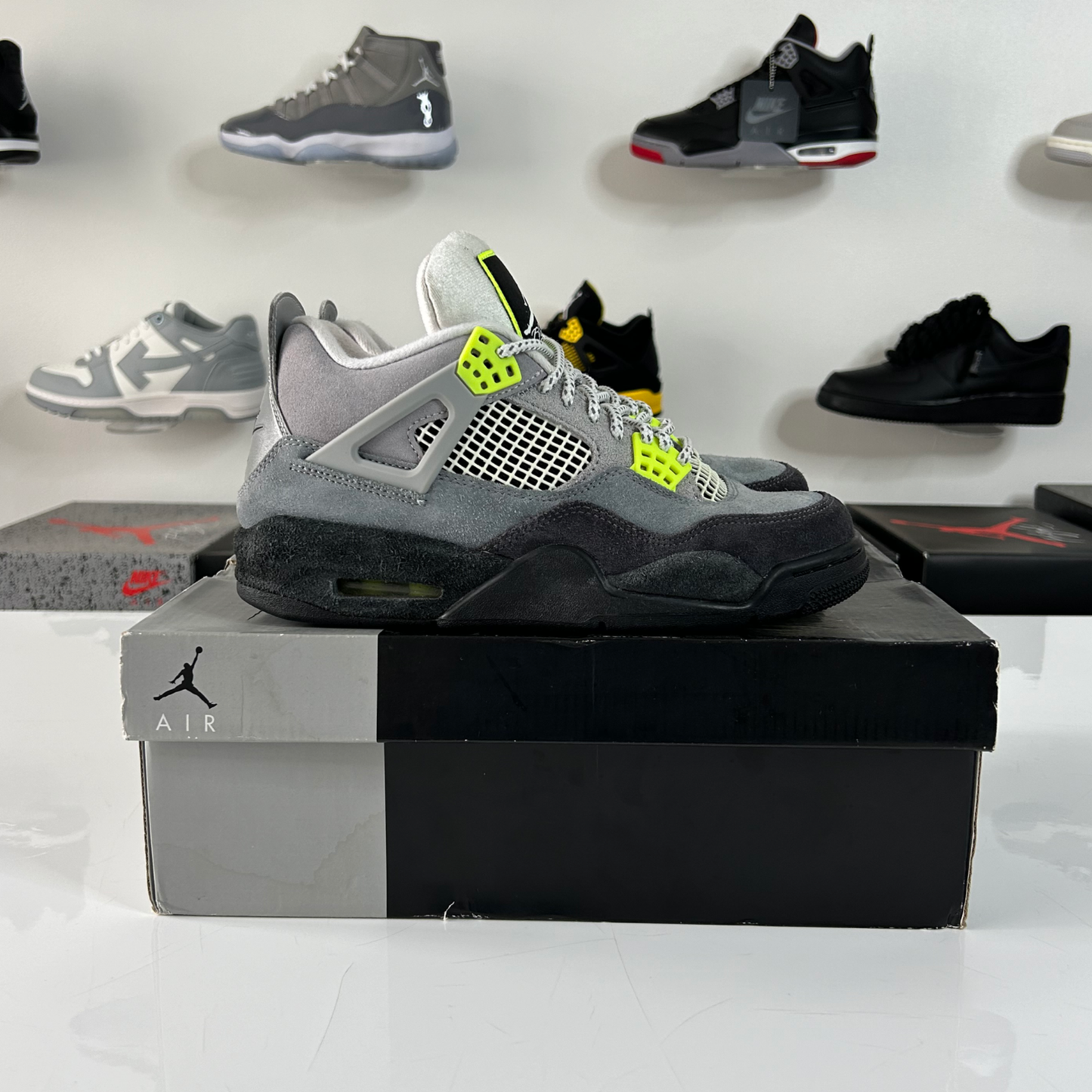 Air Jordan 4 Retro 'SE 95 Neon' UK 6